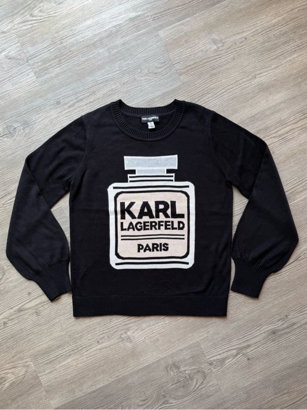 Karl Lagerfeld Paris Graphic Sweater Perfume Bottle Logo Black Mens Medium NWOT